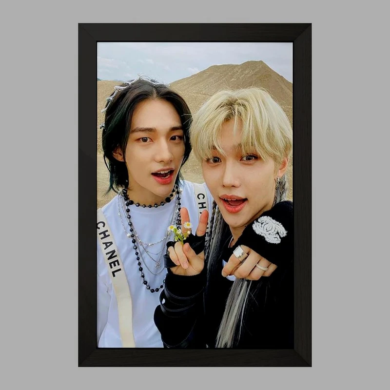 تابلو خندالو مدل فلیکس و هیونجین گروه استری کیدز Stary Kids  کد 16934