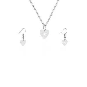 نیم ست زنانه هایکا طرح قلب و حرف love مدل s.ha1_72