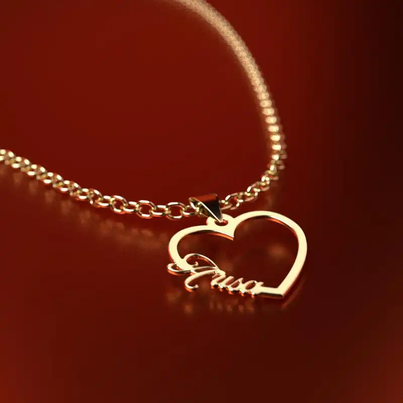 گردنبند طلا 18 عیار زنانه مدوپد مدل اسم اریسا arisa کد GBB11407 به همراه باکس گل رز جاویدان