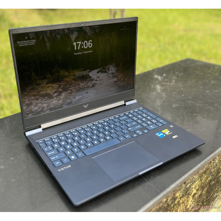 لپ تاپ 16.1 اینچی اچ‌ پی مدل Victus 16 Gaming Laptop R1021-i7 14700HX-32GB DDR5-512GB SSD-RTX4070-FHD - کاستوم شده