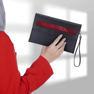 کیف دستی دست دوز بومی مدل سوزن دوزی کد 59