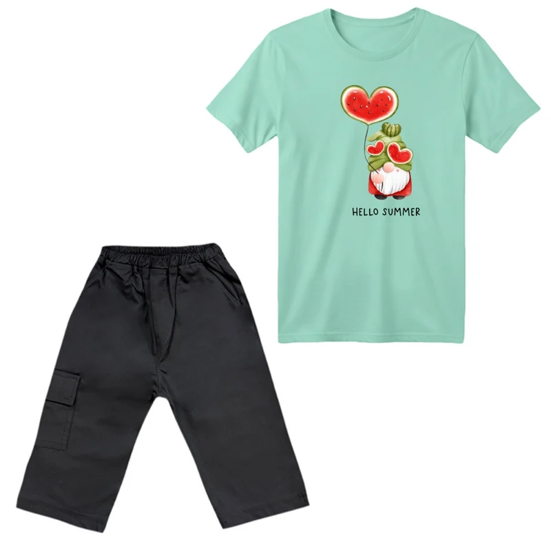 ست تی‌شرت آستین کوتاه و شلوارک پسرانه مدل بابانوئل و هندوانه یلدایی کد 5