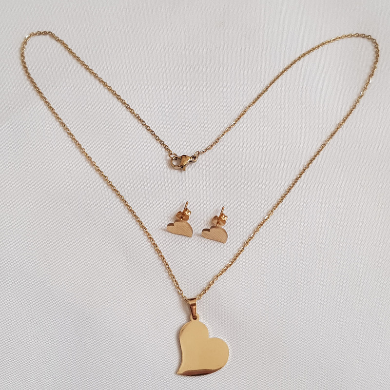 نیم ست زنانه مدل قلب استیل 3223