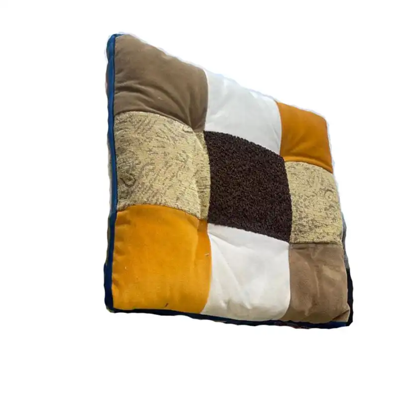 بالش سفری مدل LV67