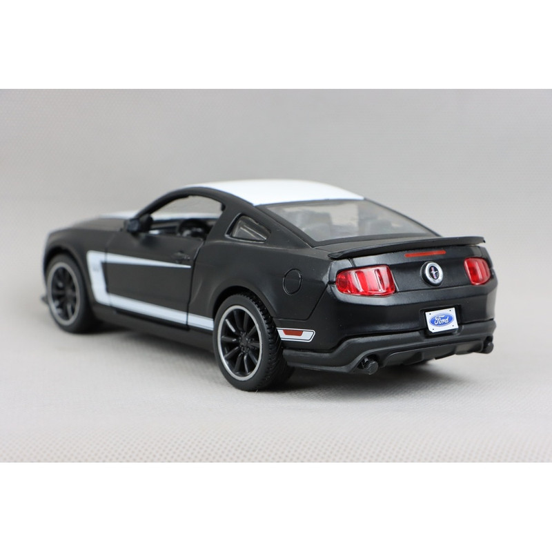 ماشین بازی مدل فورد موستانگ