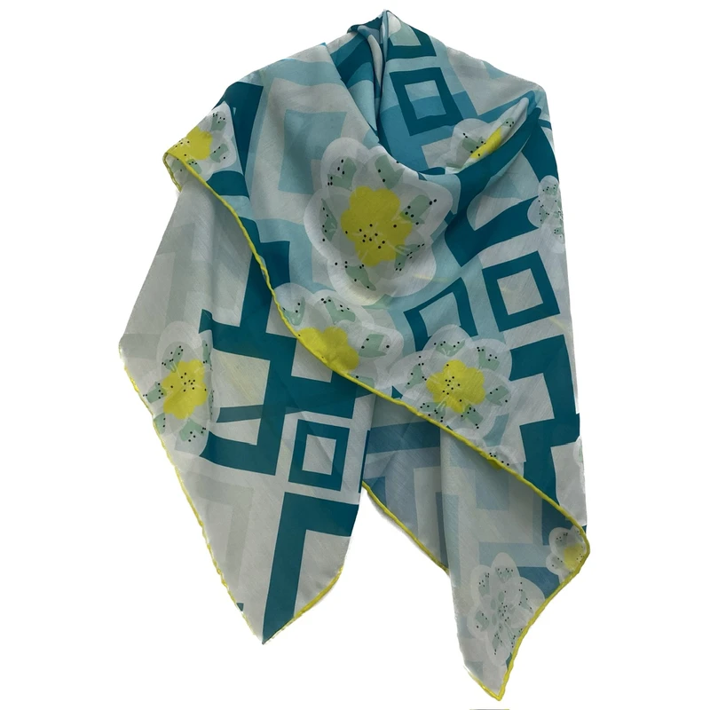 روسری زنانه مدل نخی چهارفصل قواره بزرگ کد 1806