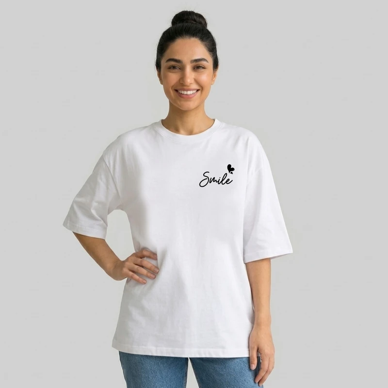 تی شرت آستین سه ربع زنانه مدل باکسی طرح نوشته لبخند کد v1
