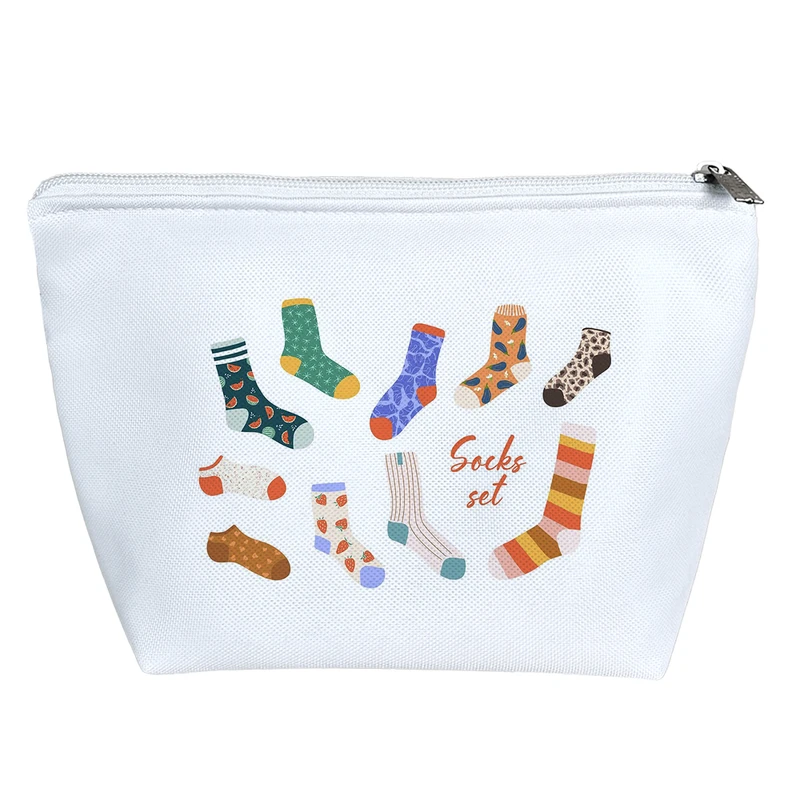 کیف لوازم آرایش دخترانه خندالو مدل جوراب کد H679