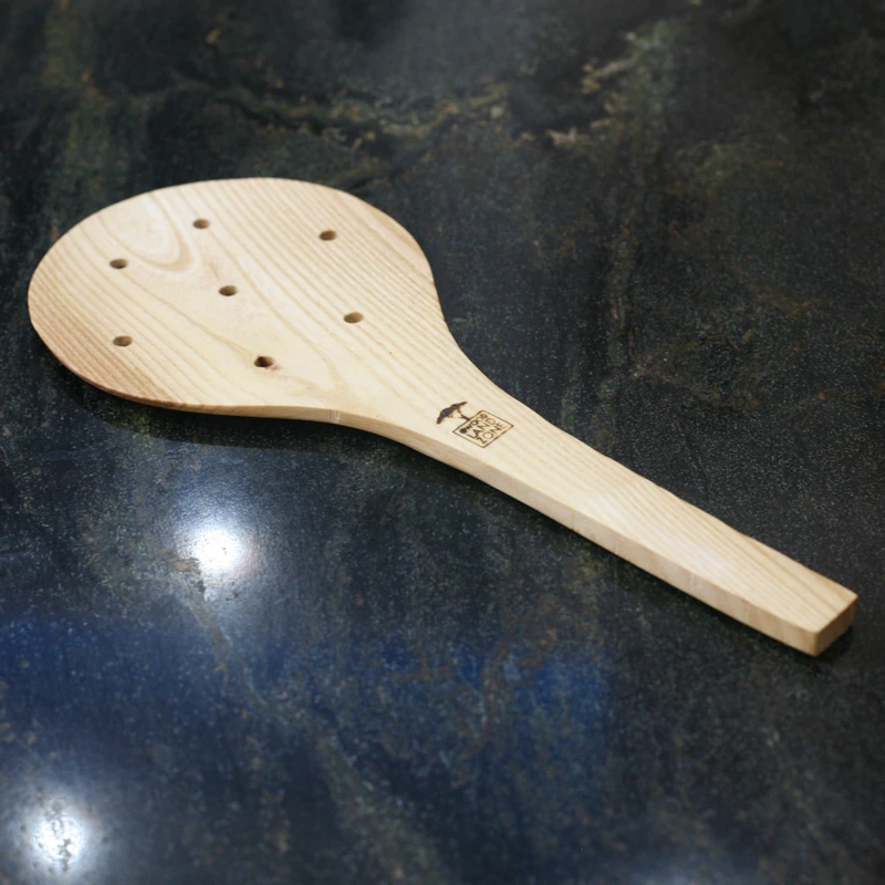 عکس شماره 2 : کفگیر چوبی وودلندزون مدل وویگول