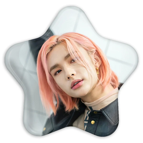 پیکسل خندالو طرح هیونجین گروه استری کیدز Stray Kids مدل ستاره ای کد 11853