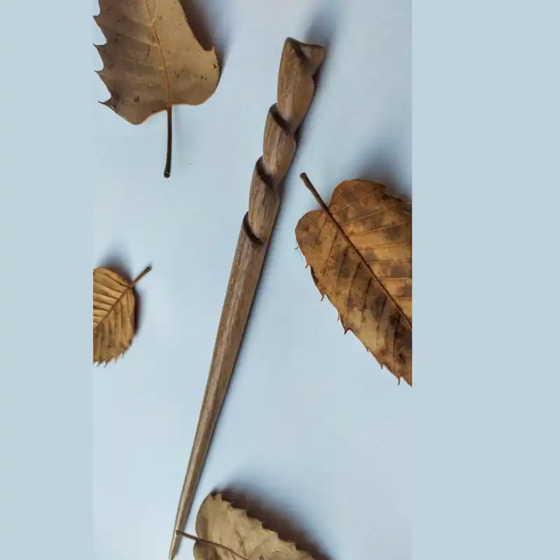 گیره مو مدل چوبی مارپیچ