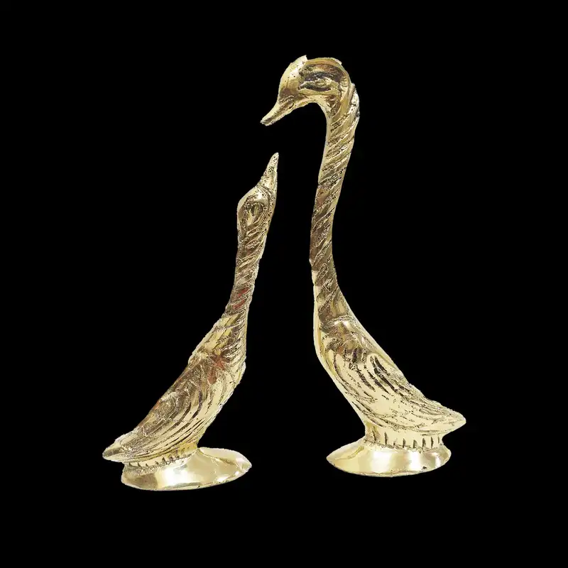 مجسمه طرح قو عاشق مدل 1008 مجموعه 2 عددی