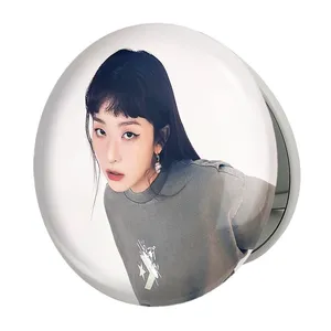 آینه جیبی خندالو طرح سولگی گروه رد ولوت Red Velvet مدل تاشو کد 19613 