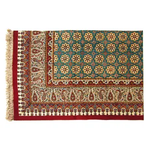 رومیزی قلمکار مدل سنتی کد 150100