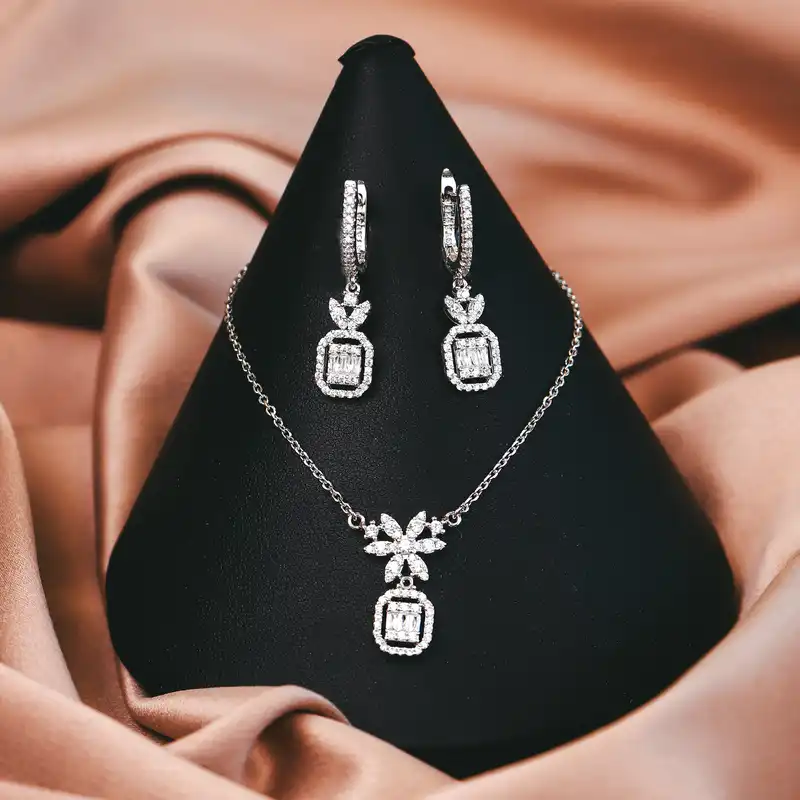 نیم ست نقره زنانه جی تی ای مدل جی نایس 39