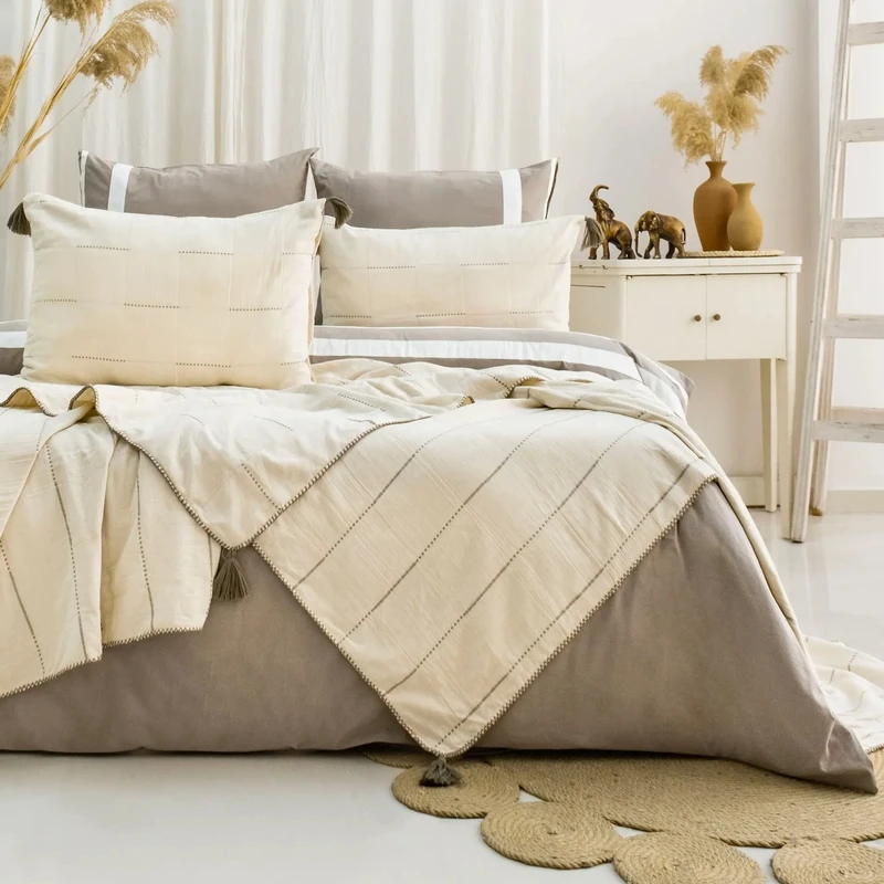 سرویس ملحفه 2 نفر 7 تکه شاهسِر مدل اوا کویین سایز