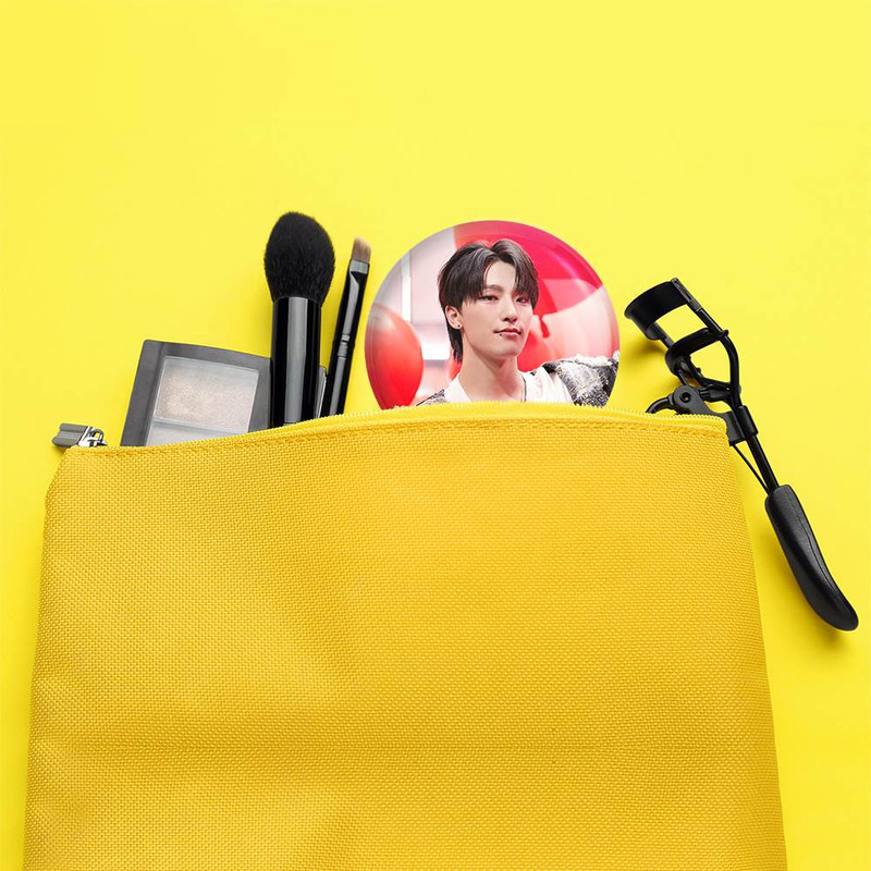 آینه جیبی خندالو مدل دینو گروه سونتین Seventeen  کد 21610