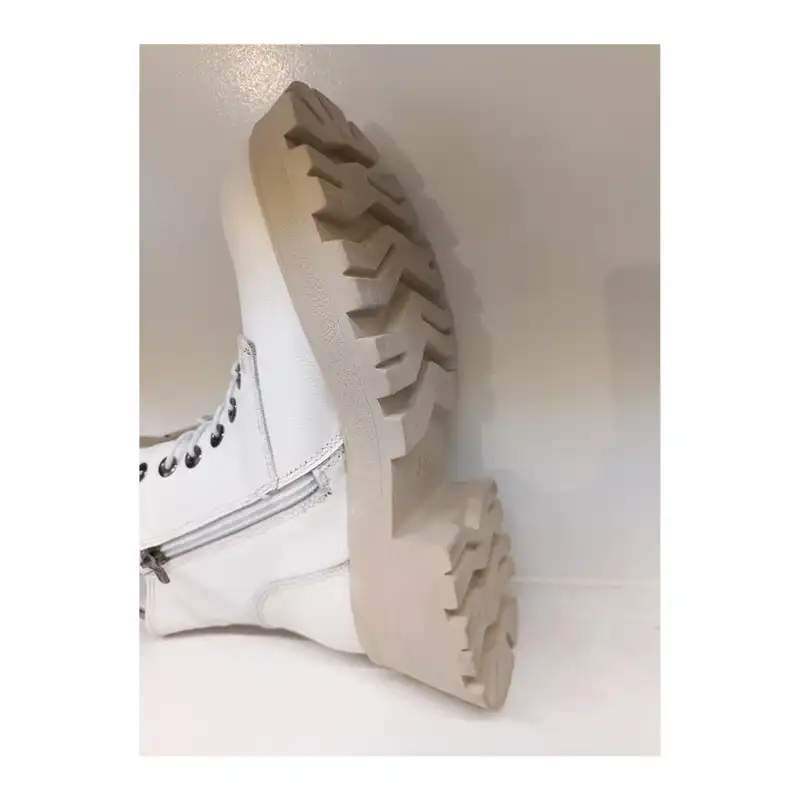 نیم بوت زنانه سرزمین چرم مدل 145337 رنگ سفید