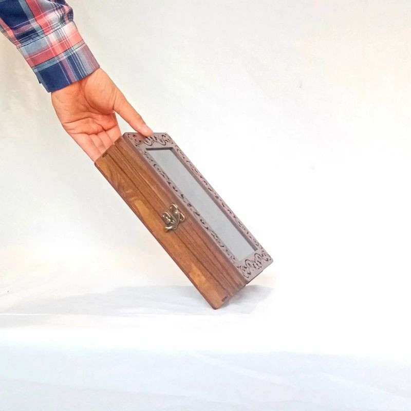 جعبه پذیرایی مدل نگاران کد 02