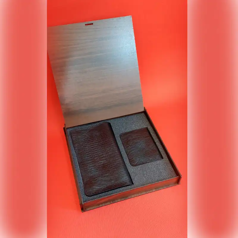 ست هدیه سامه مدل چرمی sh08