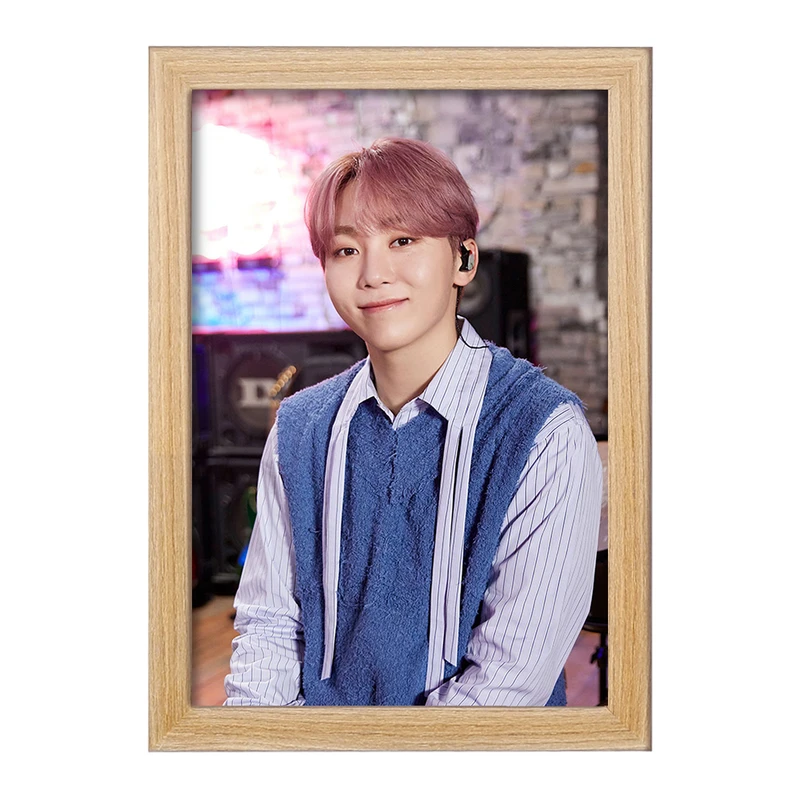 تابلو خندالو مدل سونگ کوان گروه سونتین Seventeen  کد 21621