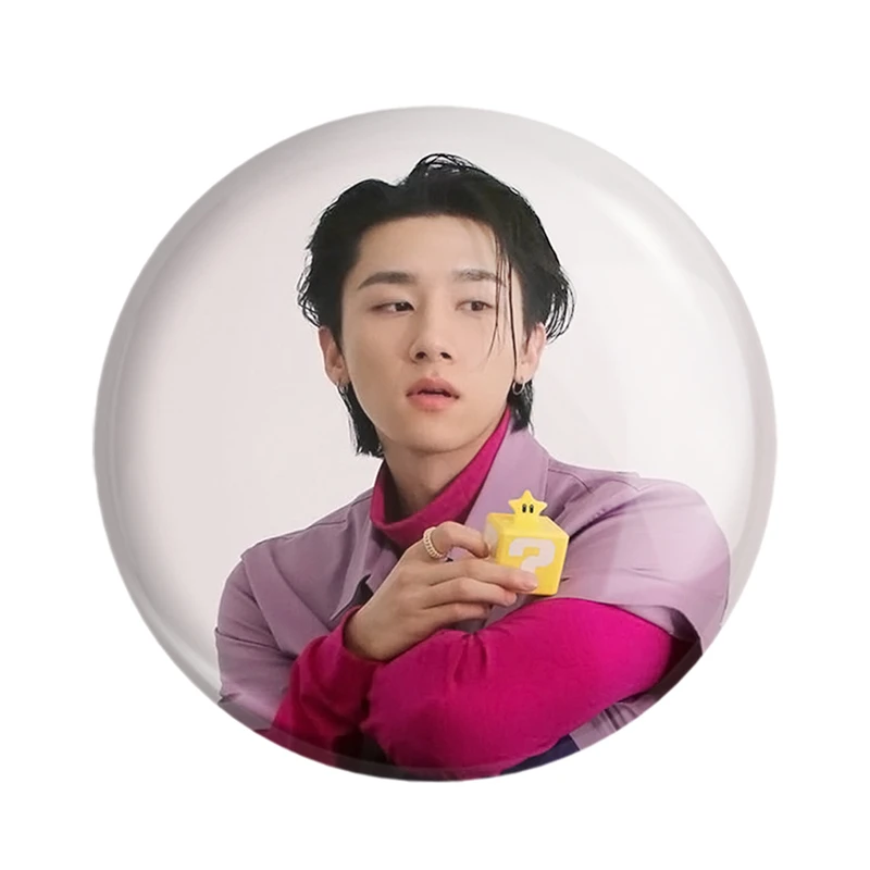 مگنت خندالو مدل آی ام گروه مانستا اکس MONSTA X  کد 21121