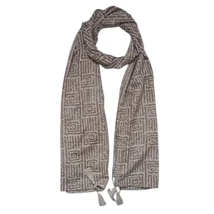 شال زنانه مدل نخی دور دوخت منگوله دار کد 14