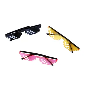 عینک مدل شطرنجی مجموعه 3 عددی