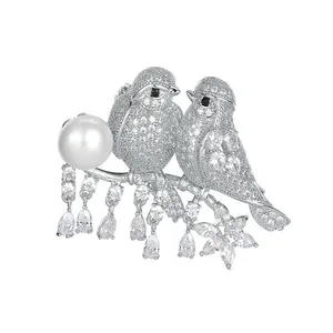 سنجاق سینه زنانه گالری شمرون مدل پرنده کد BRC132S0