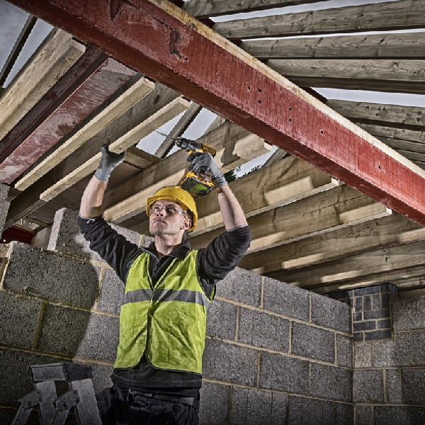 دریل چکشی دیوالت مدل DCD778S2