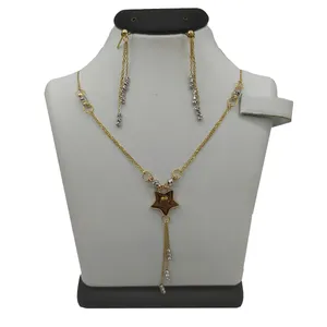 نیم ست طلا 18 عیار زنانه مدل نسیم