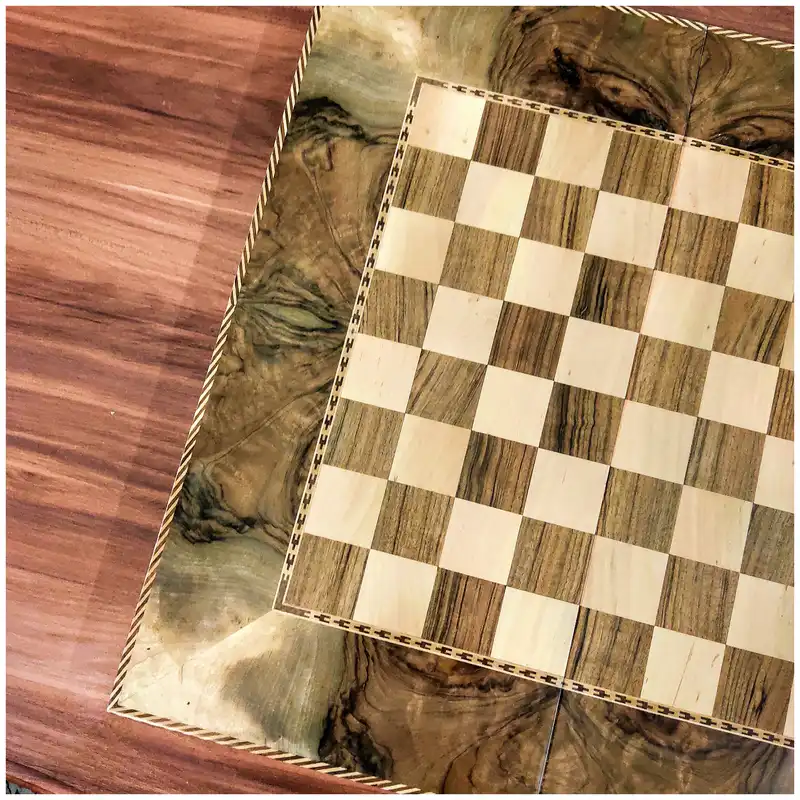 صفحه شطرنج معرق کاری مدل قاب سینی سنتی اصیل ریشه گردو کدT8