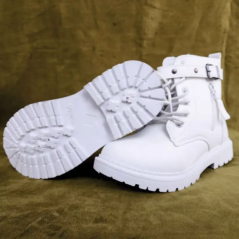 نیم بوت دخترانه مدل WinyQ-BeltQ-WhiQ-118009