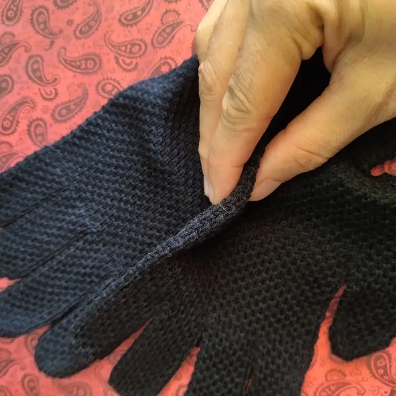 دستکش بافتنی زنانه مدل دخمل کد 02