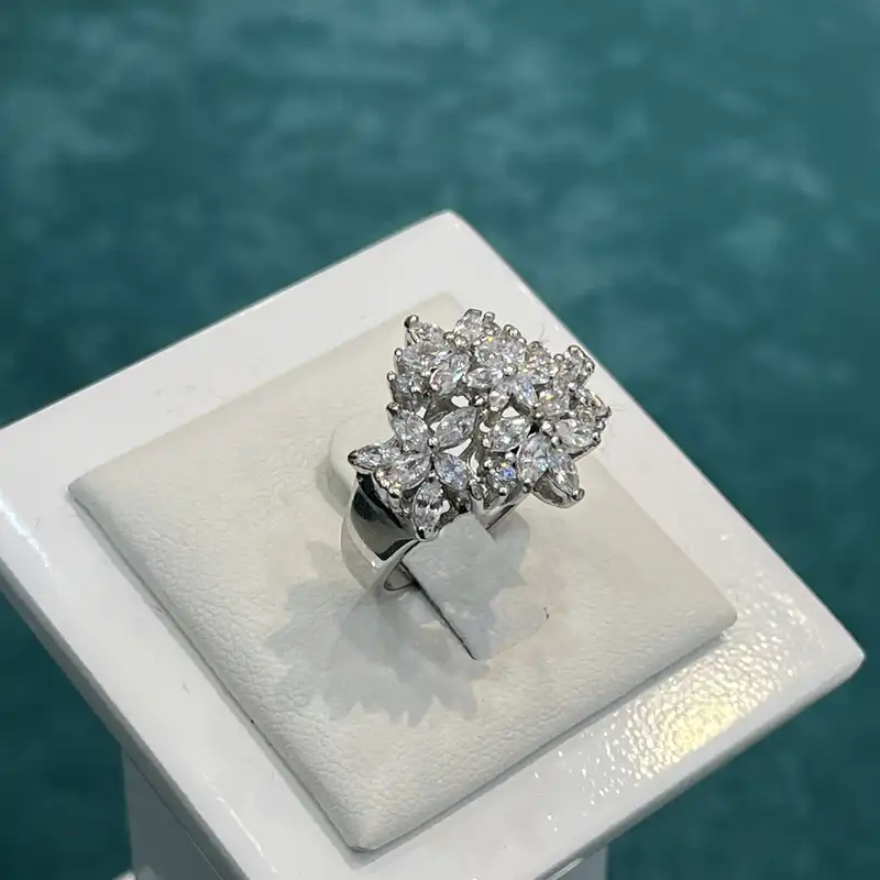 انگشتر نقره زنانه مدل جواهری اتریشی 30234-32