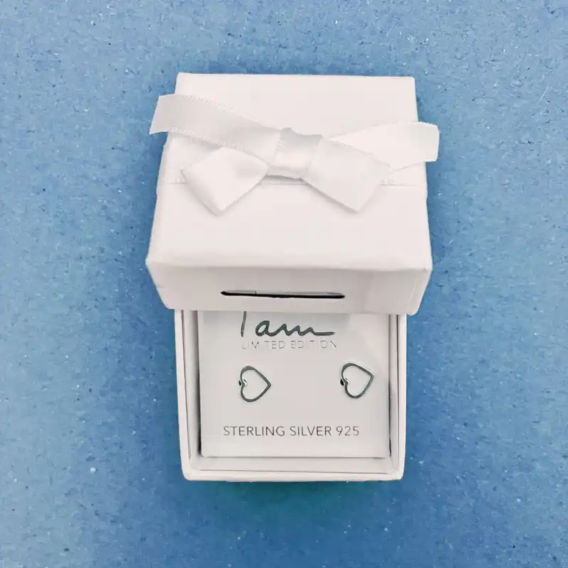 گوشواره نقره زنانه آی ام مدل قلب