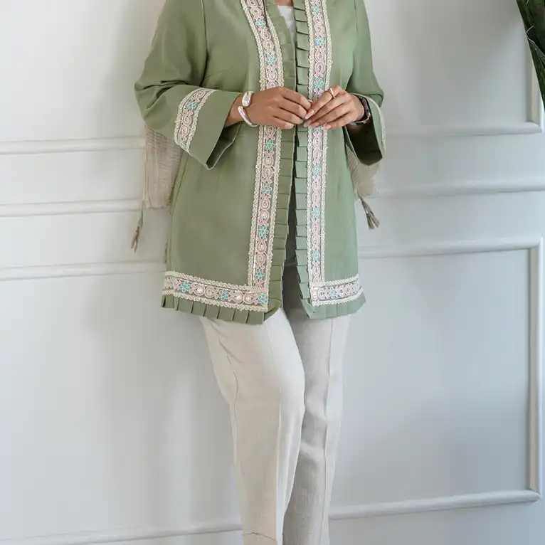 مانتو زنانه السانا مدل پیچک کد 182611