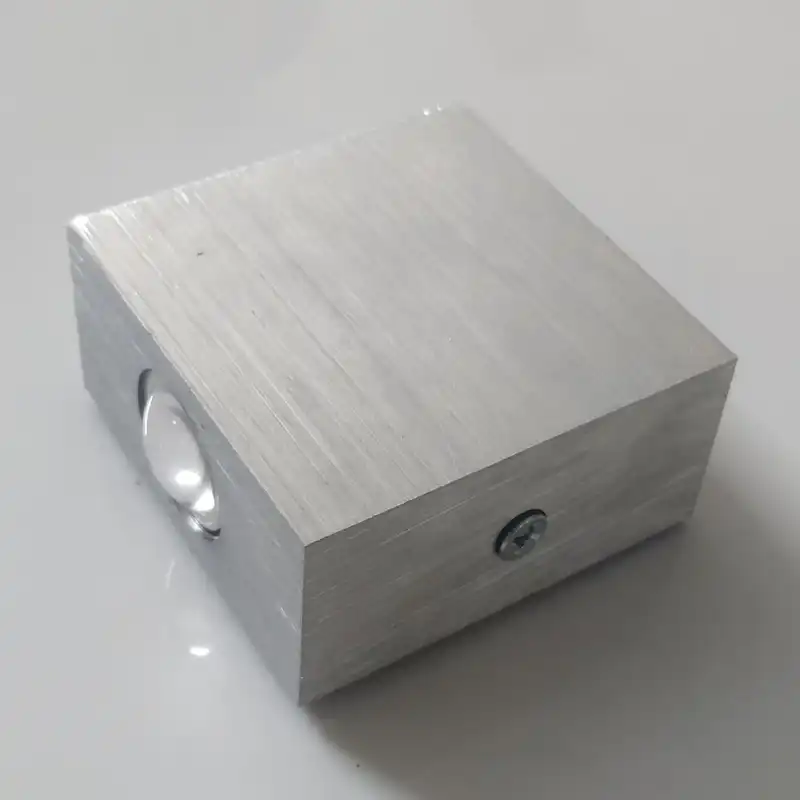 چراغ دکوراتیو طرح یکطرفه مدل ELC-B012