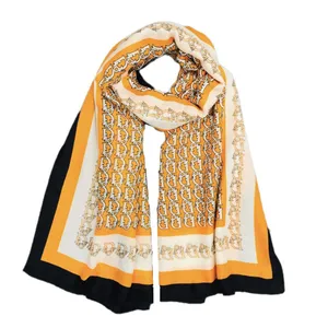 شال زنانه مدل حروف انگليسي