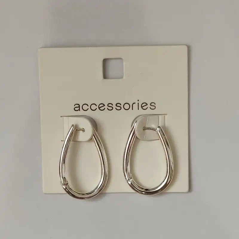 گوشواره زنانه اکسسورایز مدل بیضی کشیده