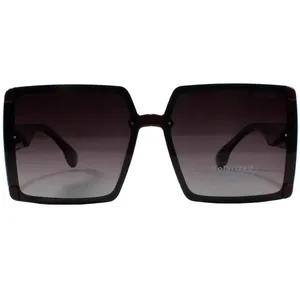 عینک آفتابی زنانه فندی مدل P2357 Col 04