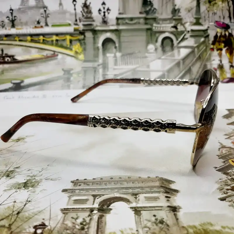 عینک آفتابی زنانه  مدل SCHB66S0300p