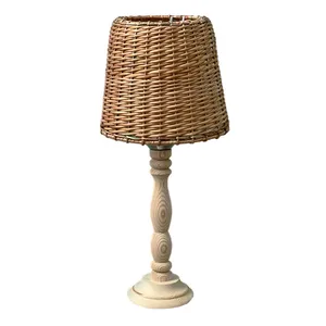 آباژور حصیری مدل رومیزی