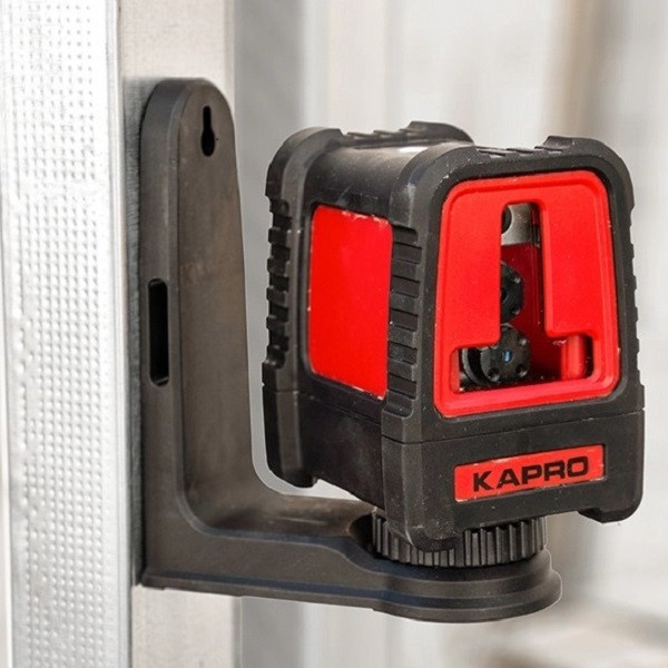 تراز لیزری کاپرو مدل 870