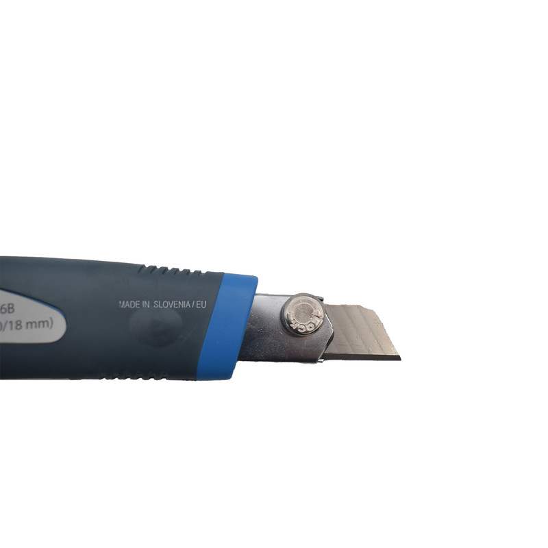 کاتر یونیور مدل 556B-18mm کاتر یونیور مدل 556B-18mm