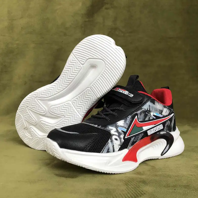 کفش مخصوص پیاده روی مدل NiQ-SupQ-BlkReQ-102023