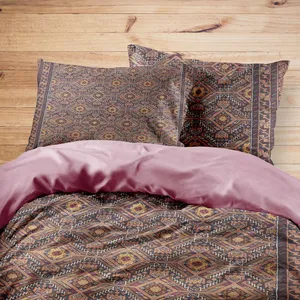 سرویس روتختی مدوپد طرح فرش بلوچ قابی مدل C-balouch17 یک نفره 4 تکه