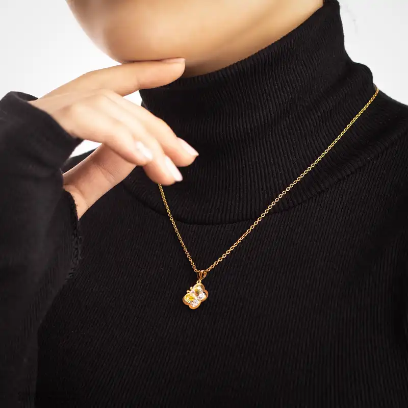 گردنبند طلا 18 عیار ناریا مدل پروانه رنگ سفید