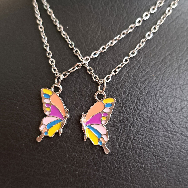 گردنبند دخترانه مدل پروانه فانتزی بسته 2 عددی گردنبند دخترانه مدل پروانه فانتزی بسته 2 عددی
