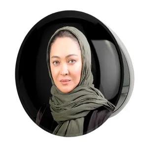 آینه جیبی خندالو طرح نیکی کریمی مدل تاشو کد 6242 